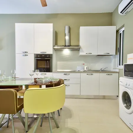 Azure 3bd & Penthouse * Gzira