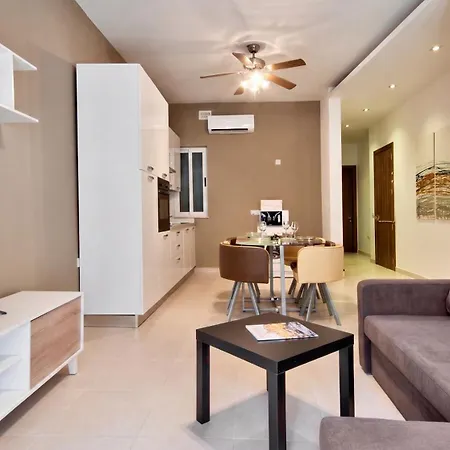 Azure 3bd & Penthouse *