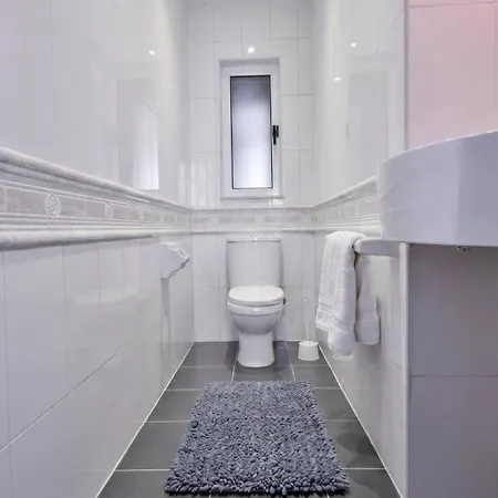 Azure 3bd & Penthouse * Gzira