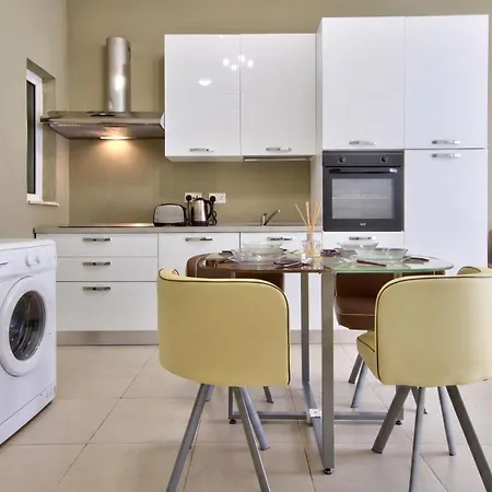Azure 3bd & Penthouse Gzira